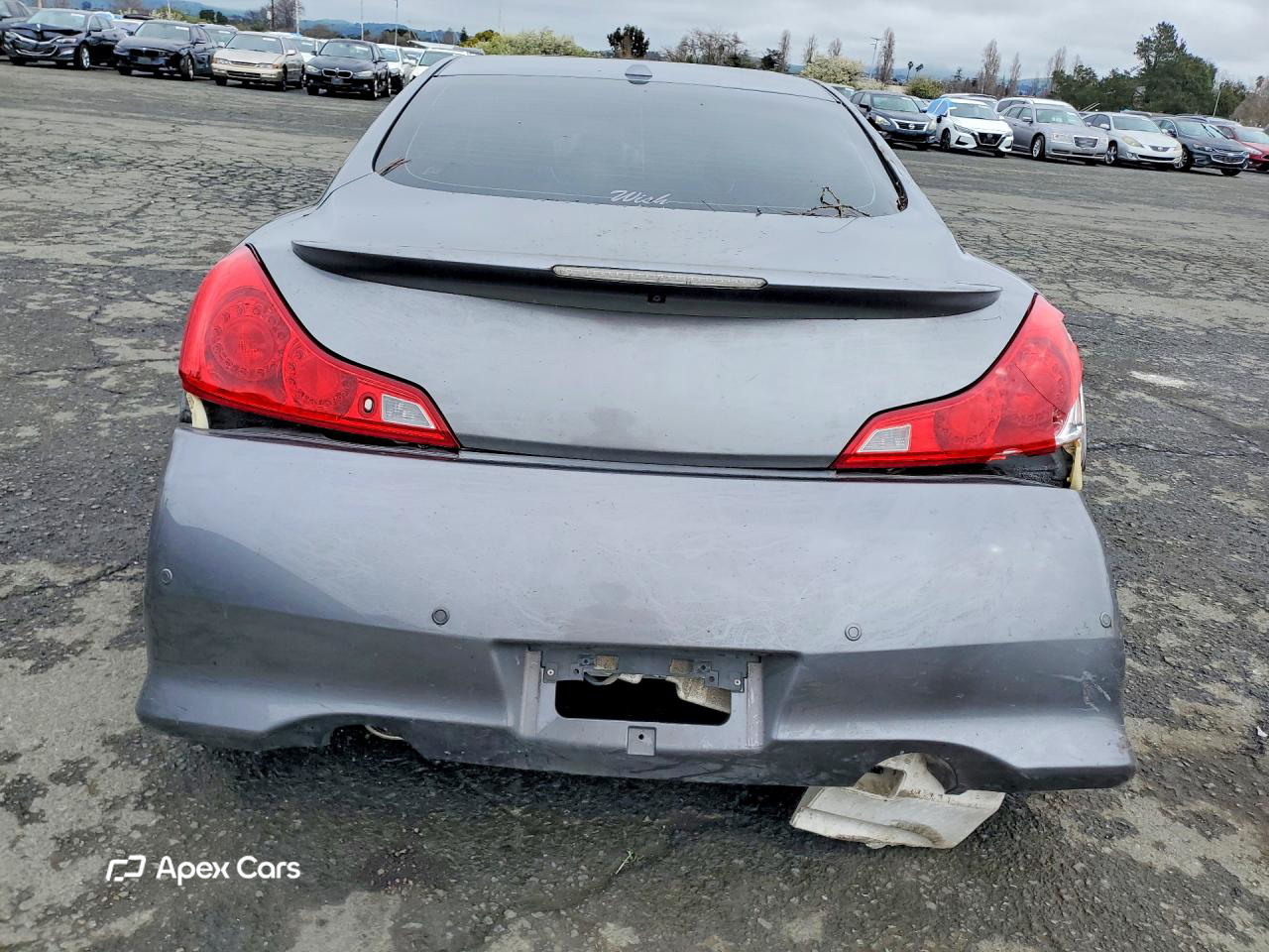 Infiniti G 2011