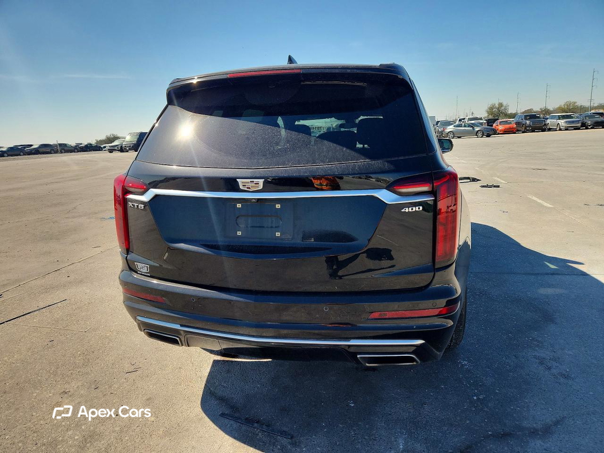 Cadillac XT6 2021