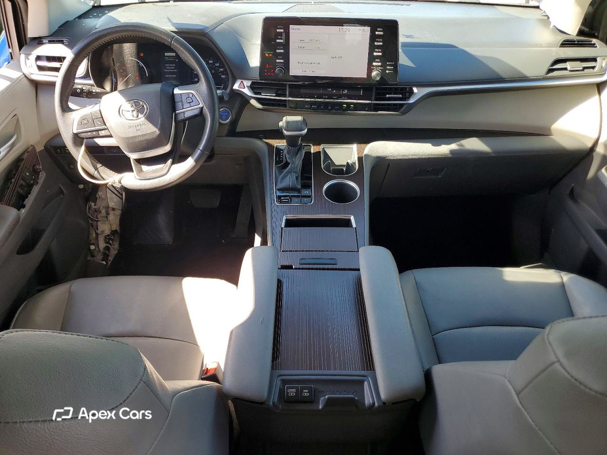 Toyota Sienna 2023