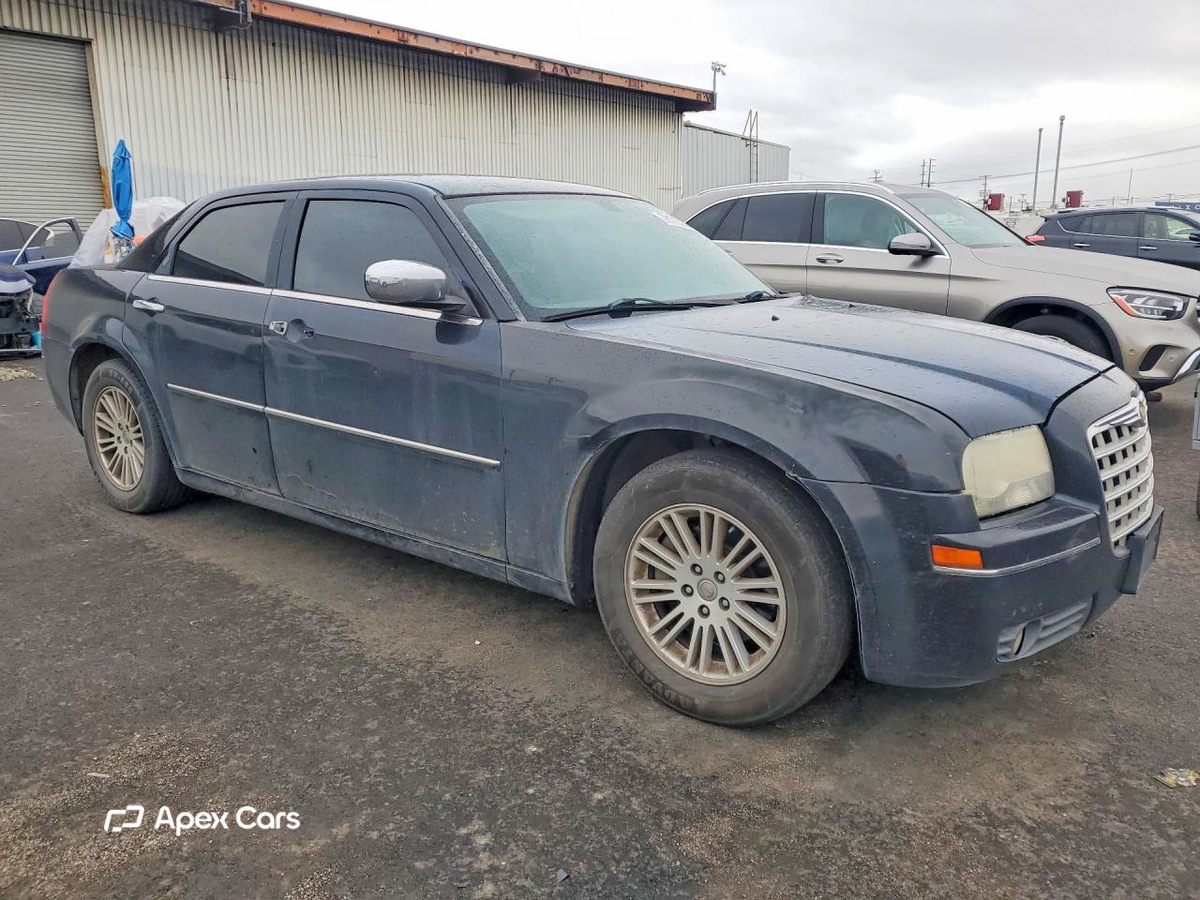 Chrysler 300 2010