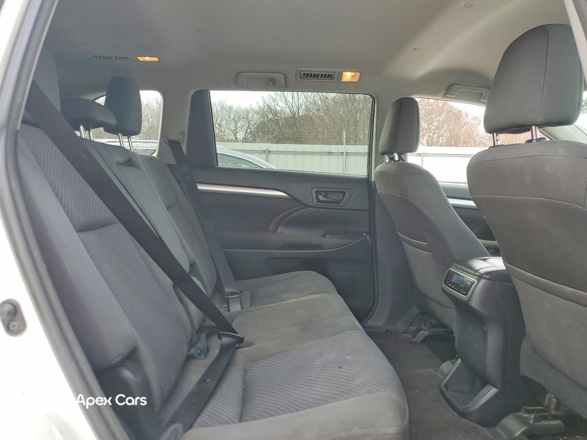 Toyota Highlander 2016