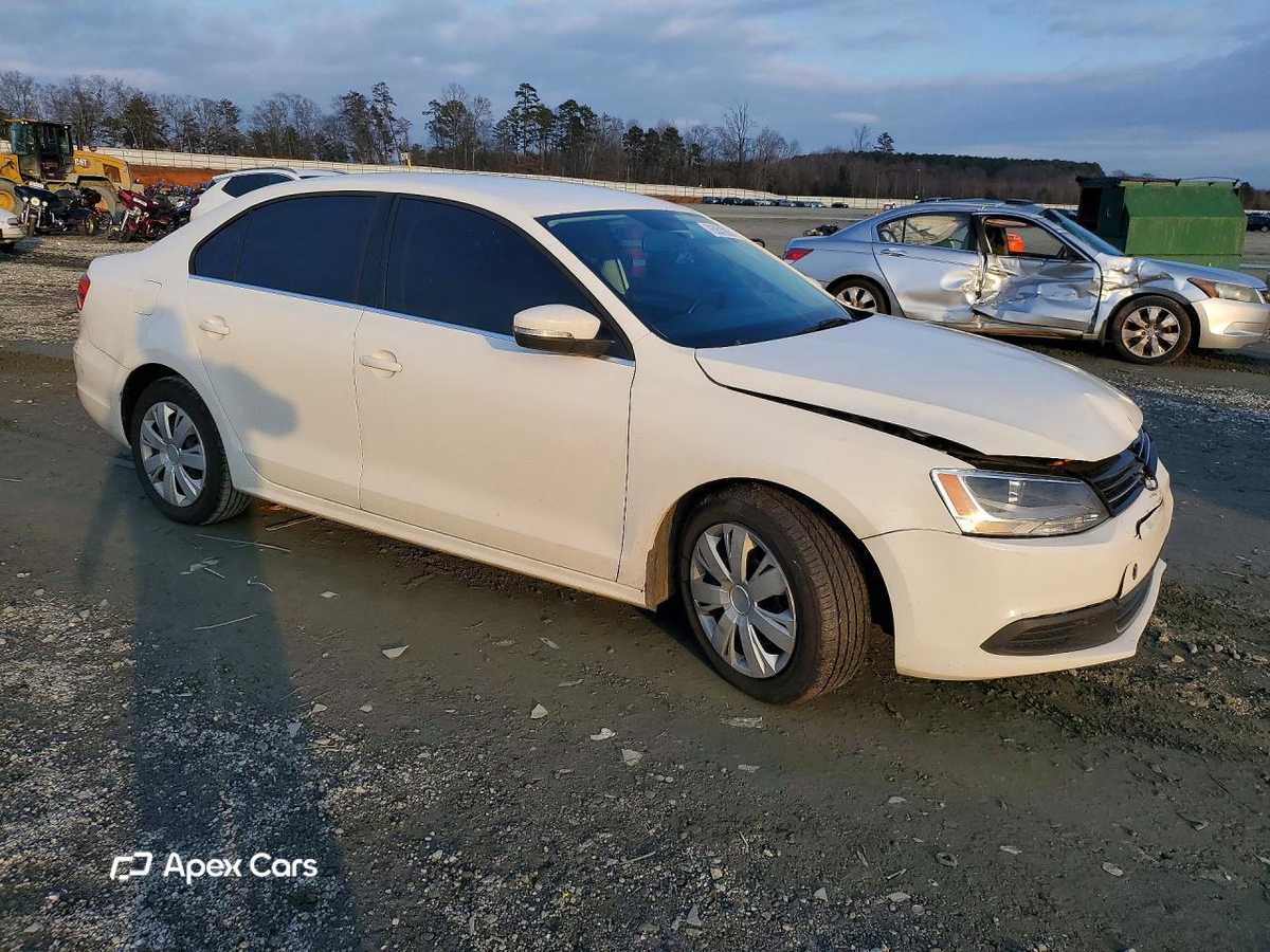 Volkswagen Jetta 2013