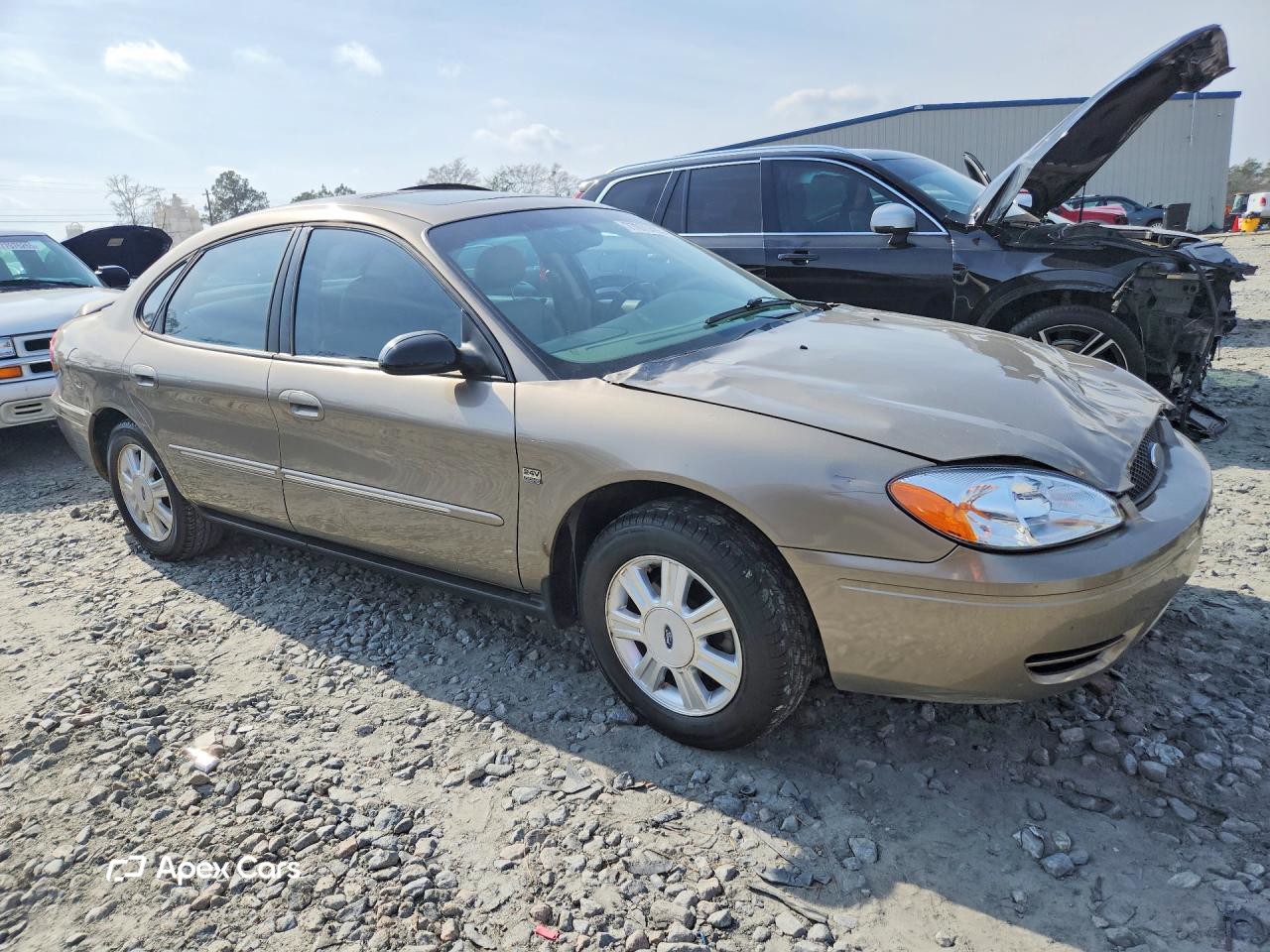 Ford Taurus 2004