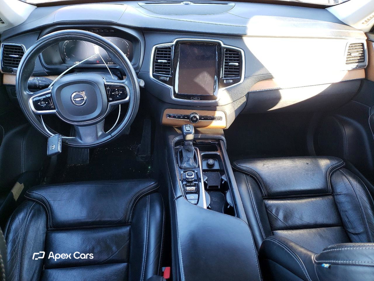 Volvo XC90 2016