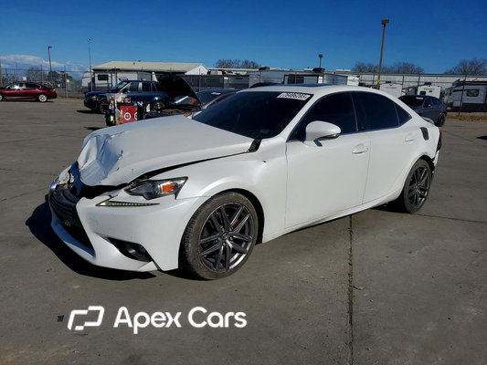 Lexus IS 2015 - Image 1 of 14