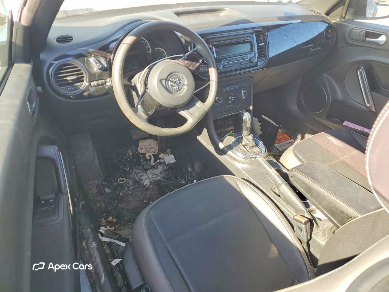 Volkswagen Beetle 2015