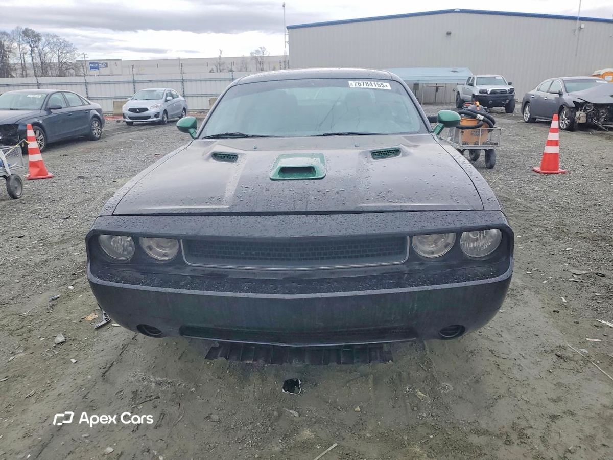 Dodge Challenger 2012