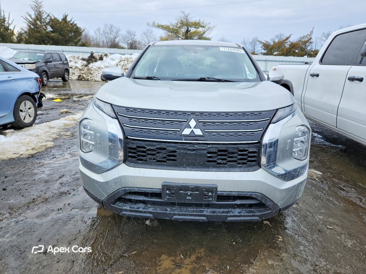 Mitsubishi Outlander 2022