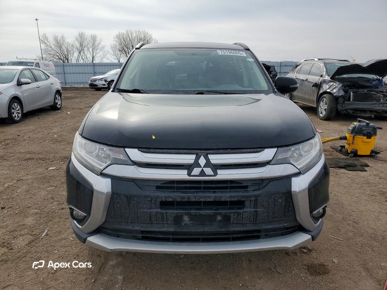Mitsubishi Outlander 2016