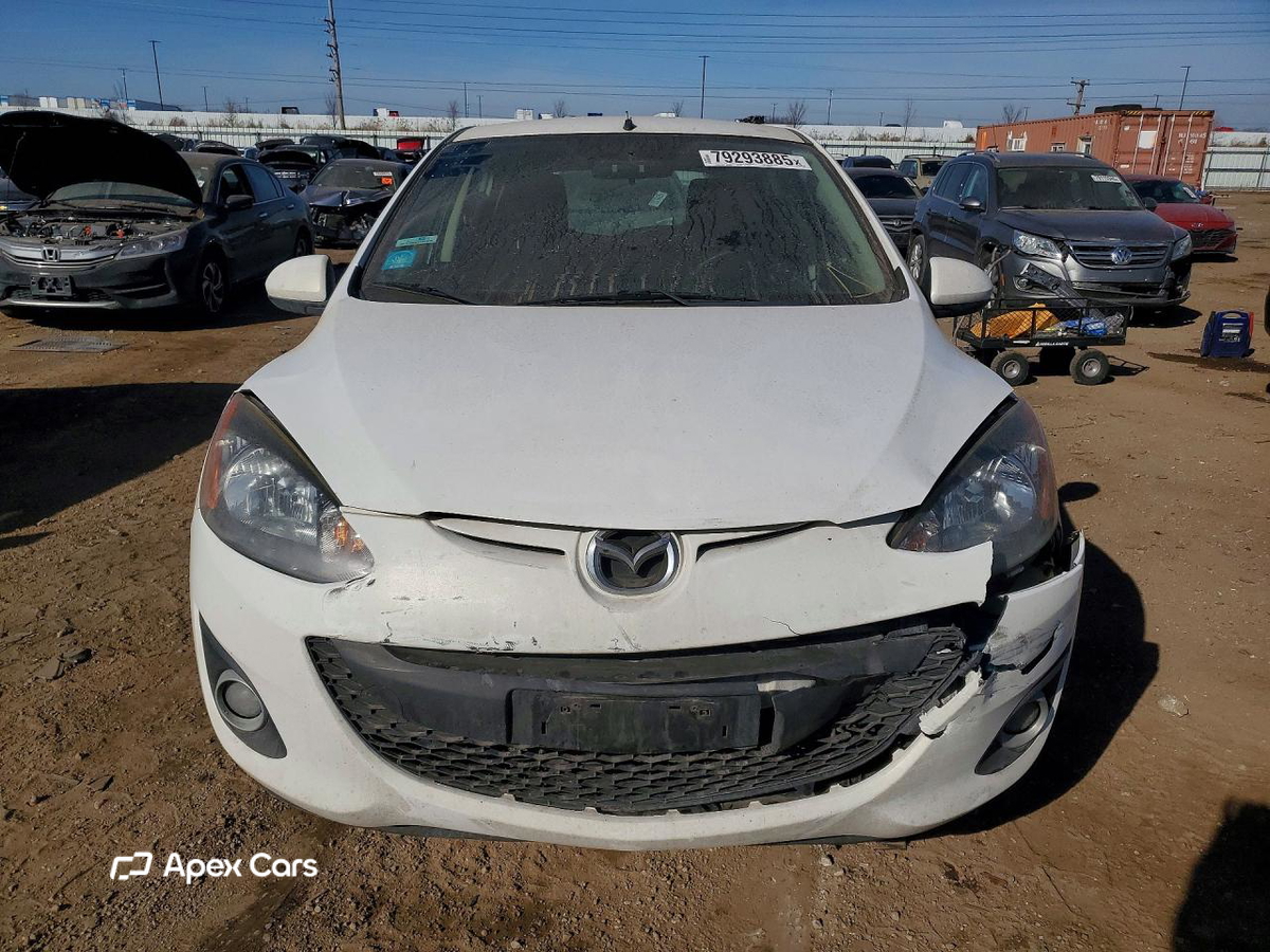Mazda 2 2012