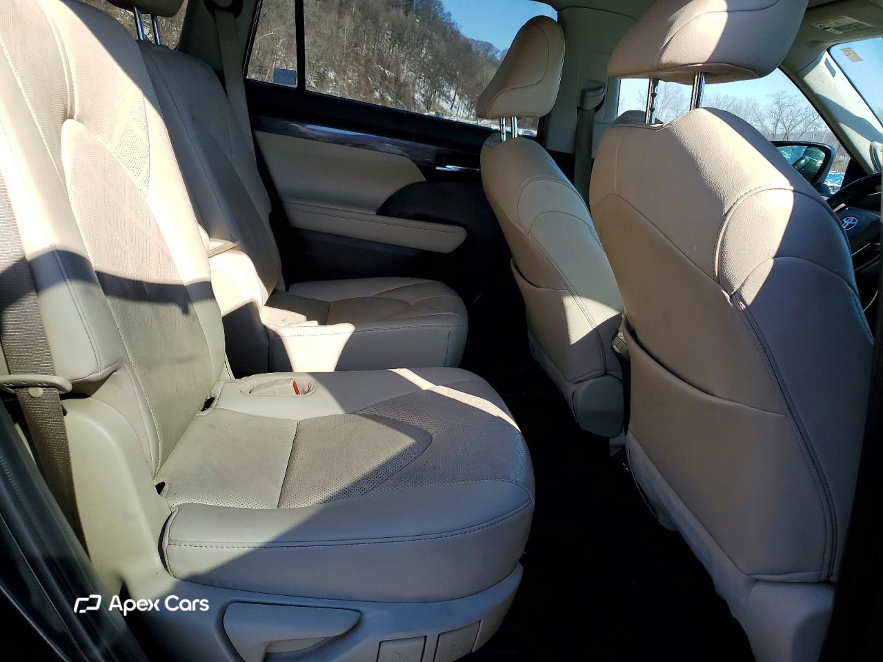Toyota Highlander 2020