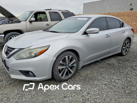 Nissan Altima 2017 - Image 1 of 12