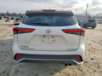 Toyota Highlander 2021