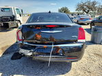 Chrysler 300 2017