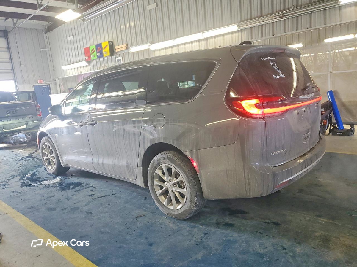 Chrysler Pacifica 2023