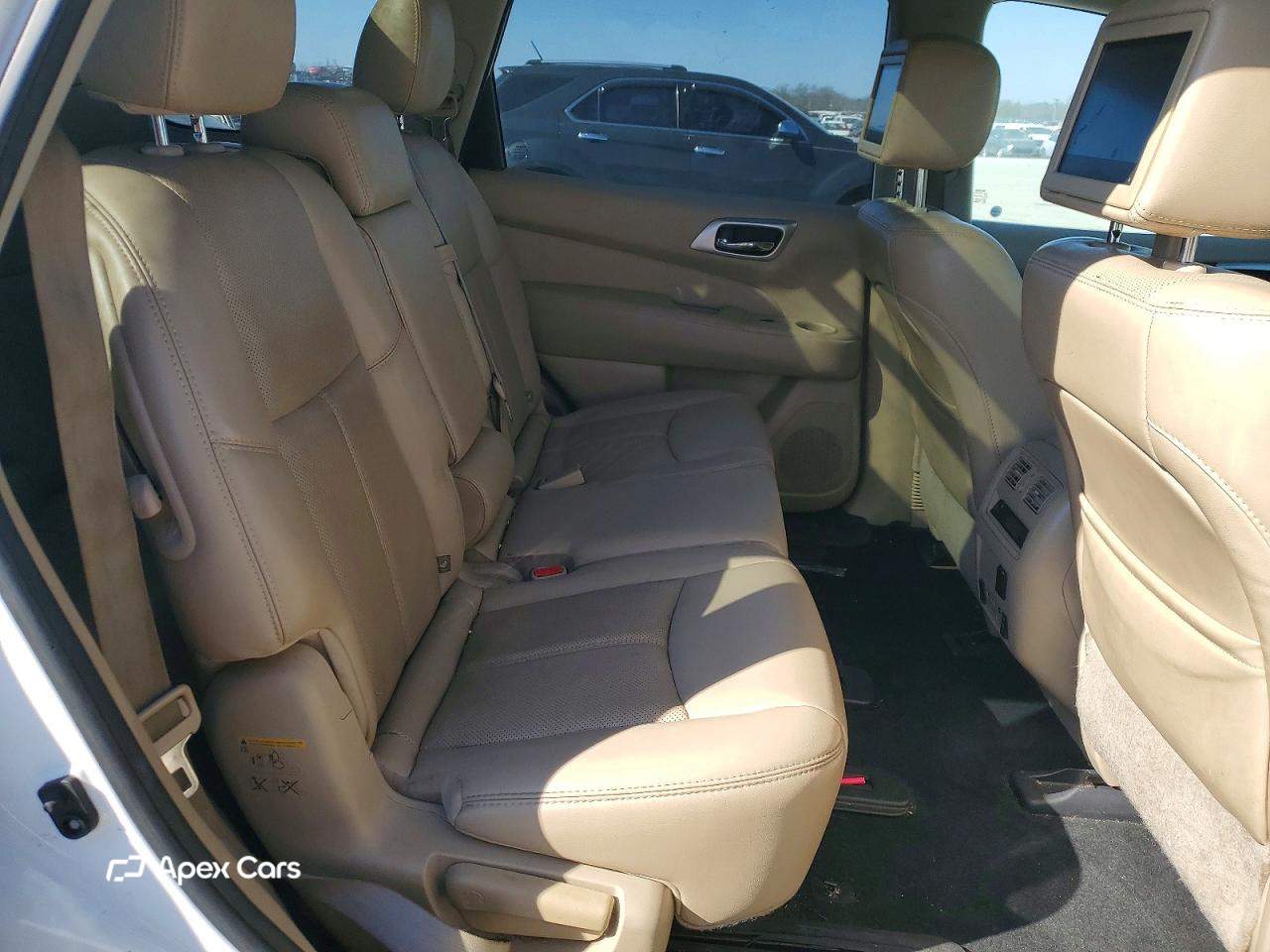 Nissan Pathfinder 2017