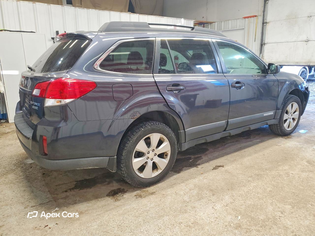 Subaru Outback 2010