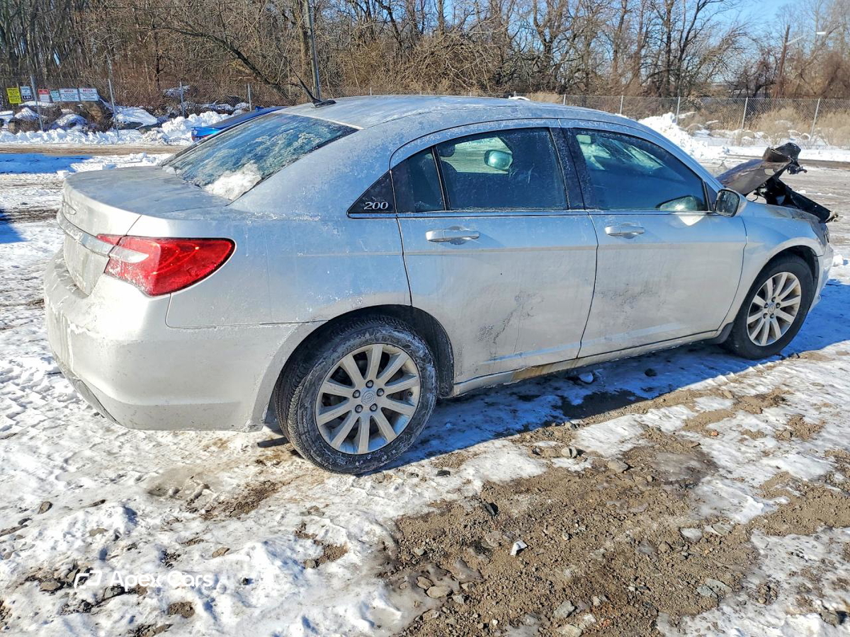 Chrysler 200 2011