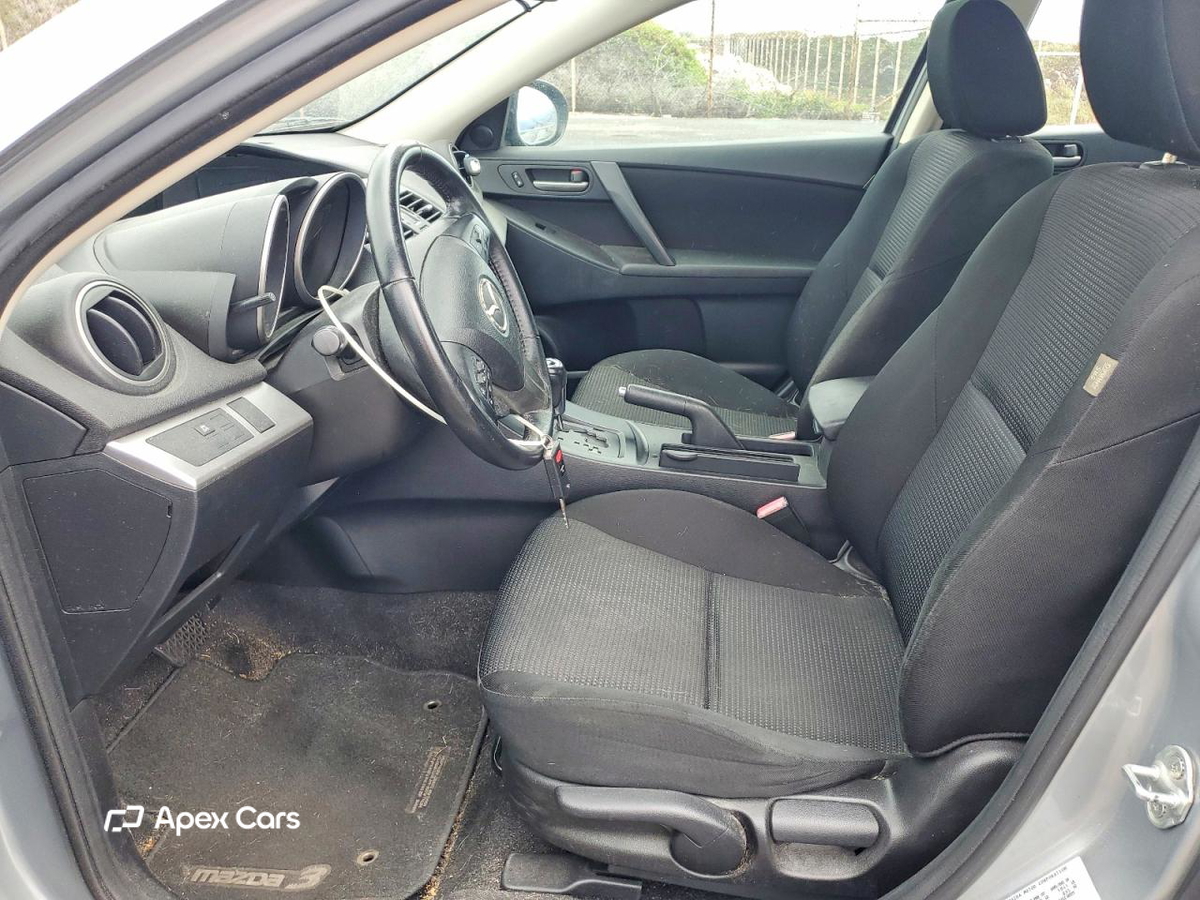 Mazda 3 2012