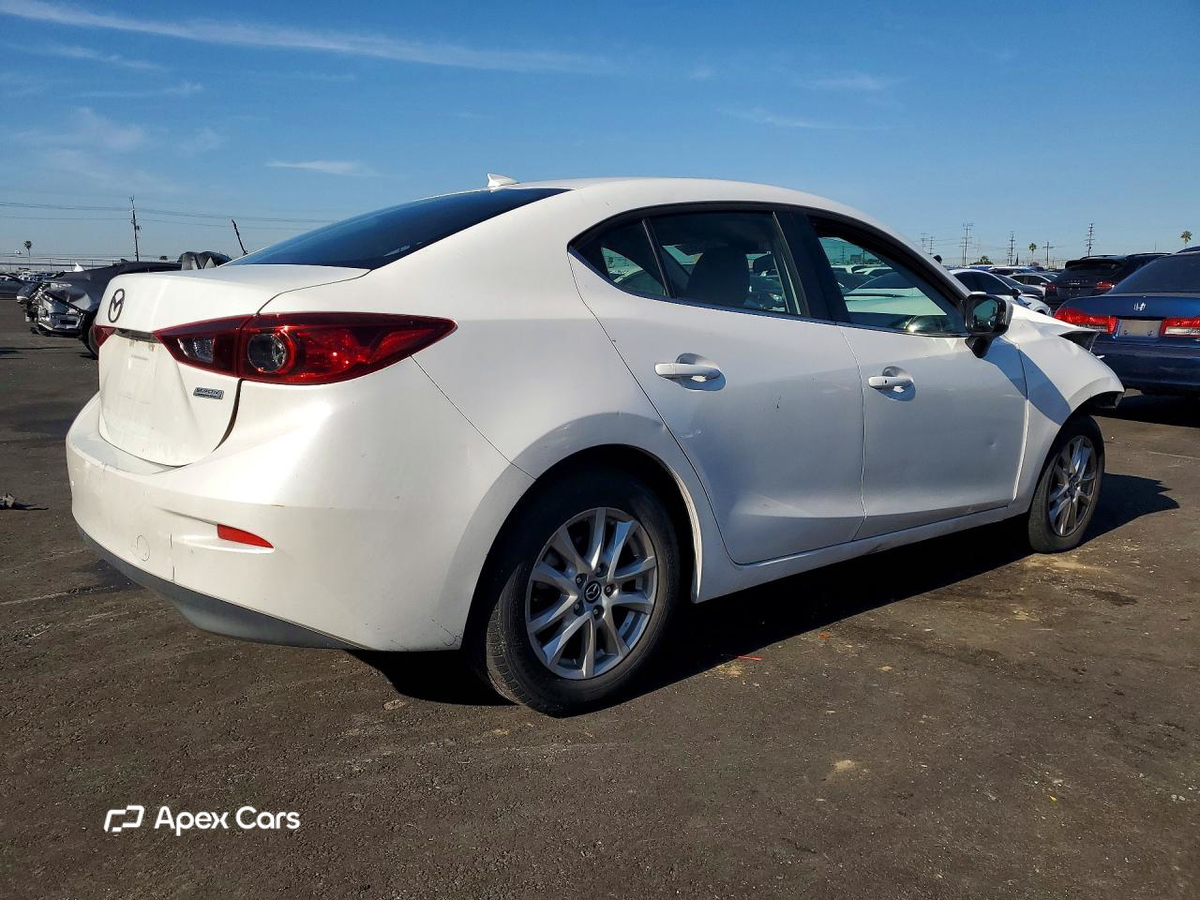 Mazda 3 2015