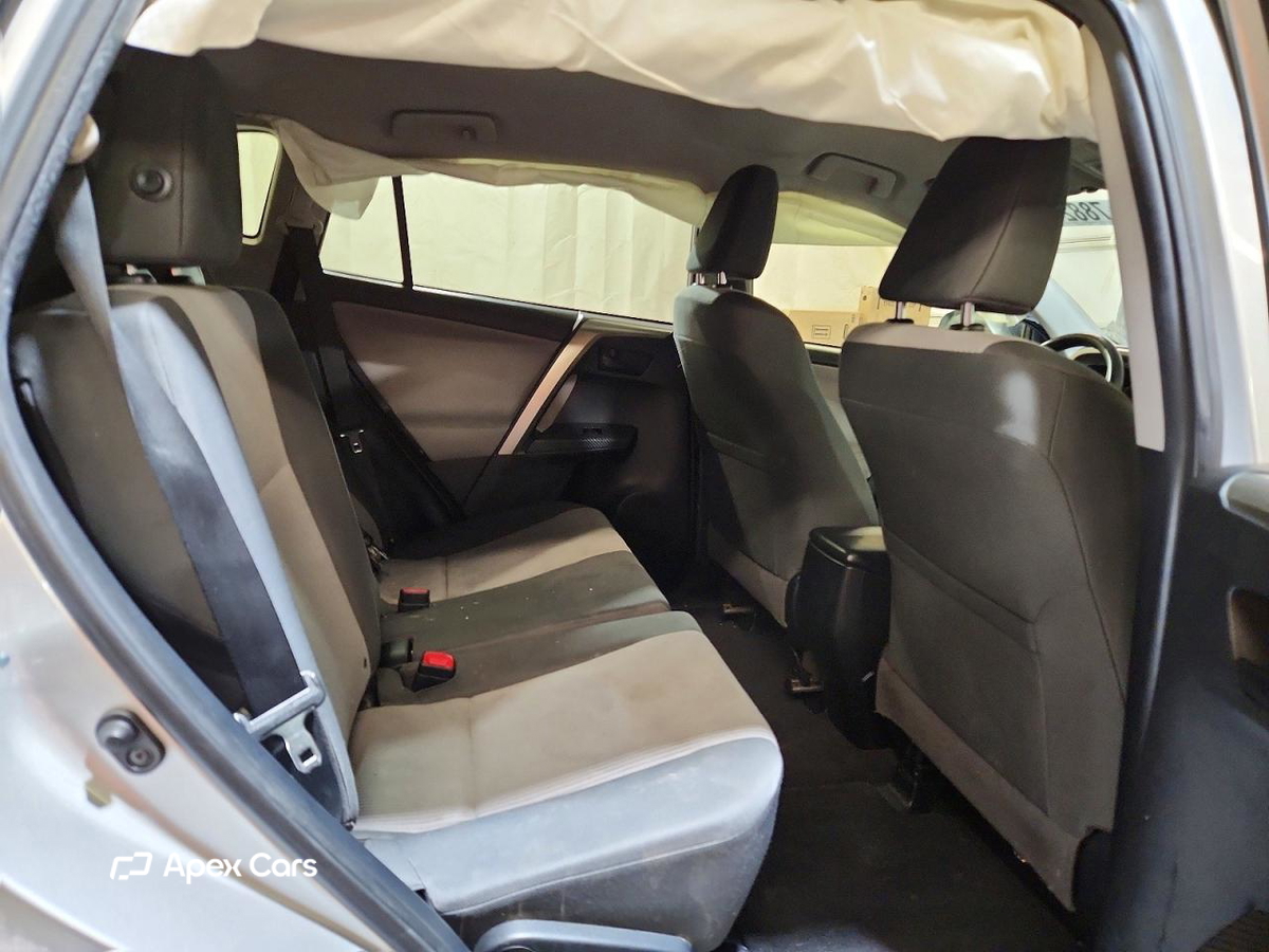 Toyota RAV 4 2015