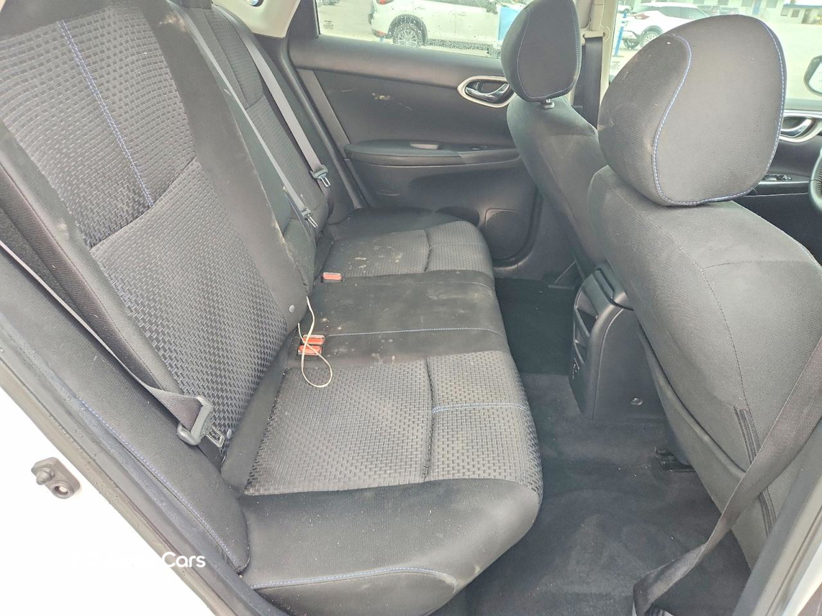 Nissan Sentra 2019