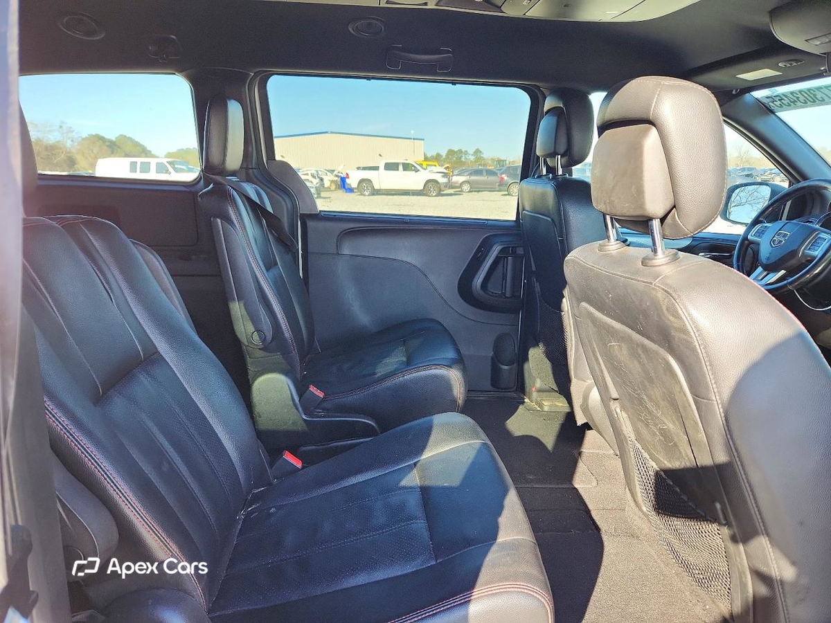 Dodge Caravan 2019
