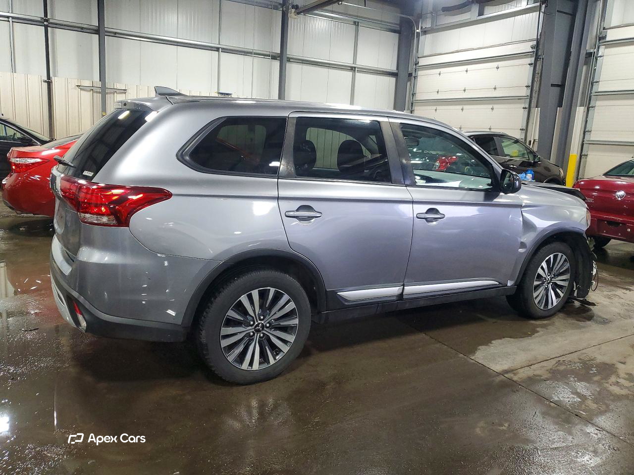 Mitsubishi Outlander 2020