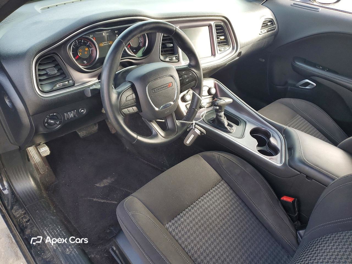 Dodge Challenger 2016
