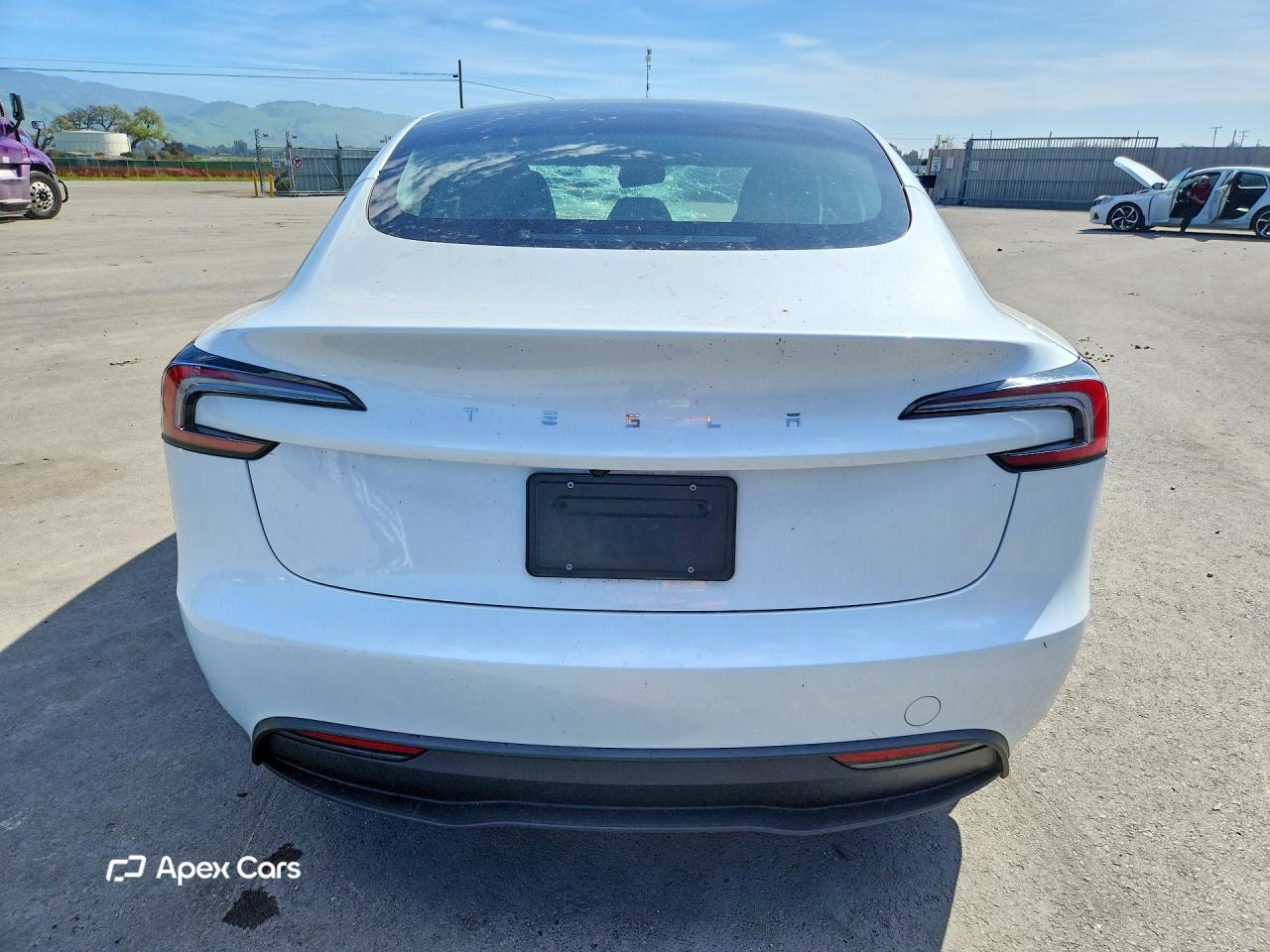 Tesla Model 3 2025