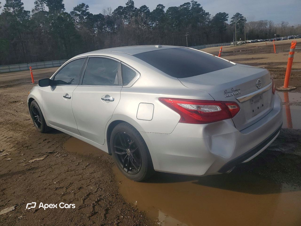 Nissan Altima 2017