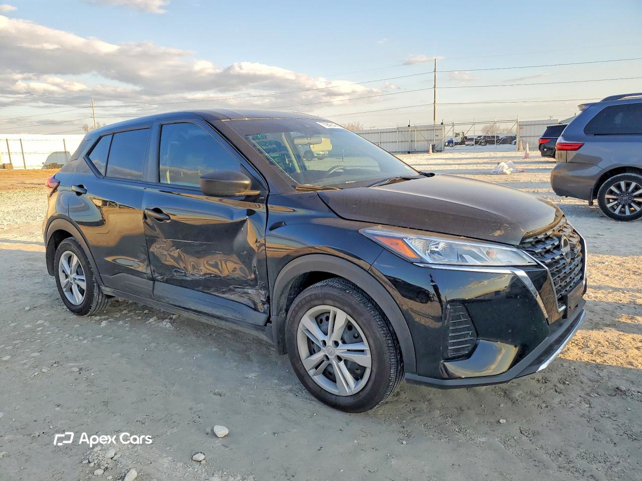 Nissan Kicks 2025