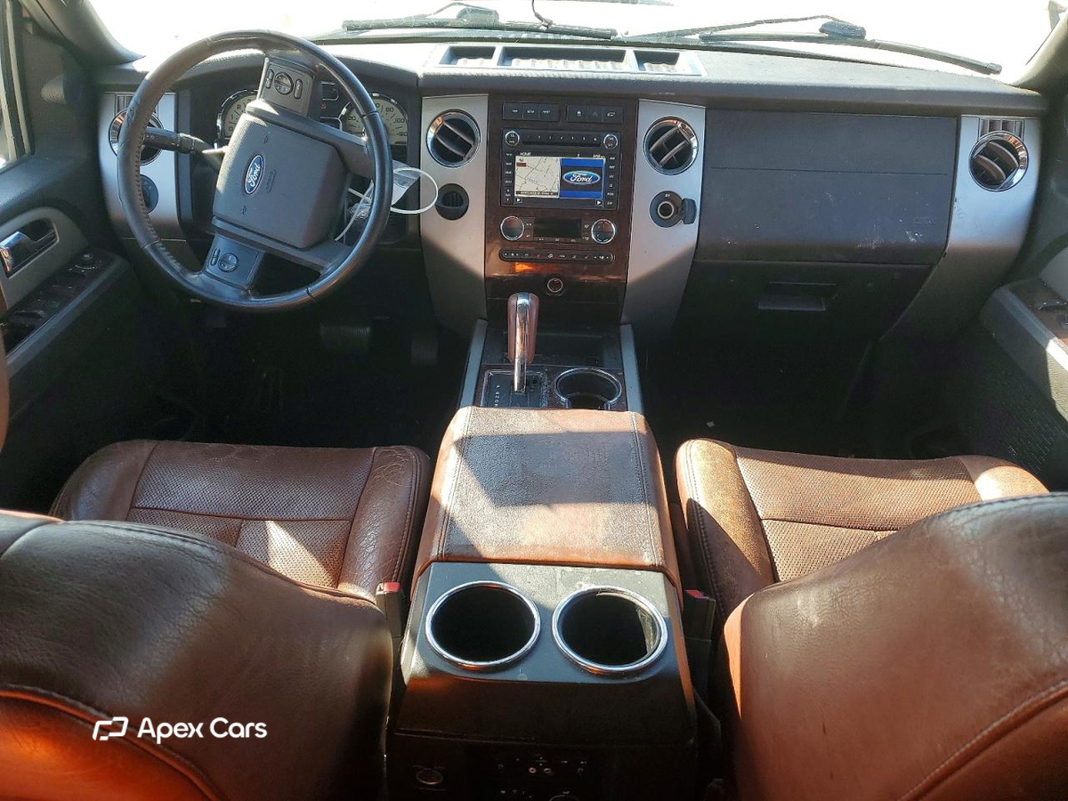 Ford Expedition 2011