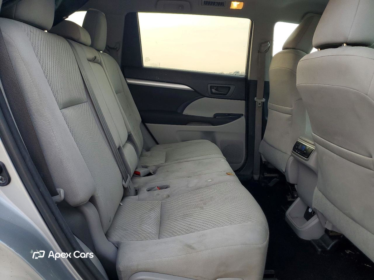 Toyota Highlander 2016