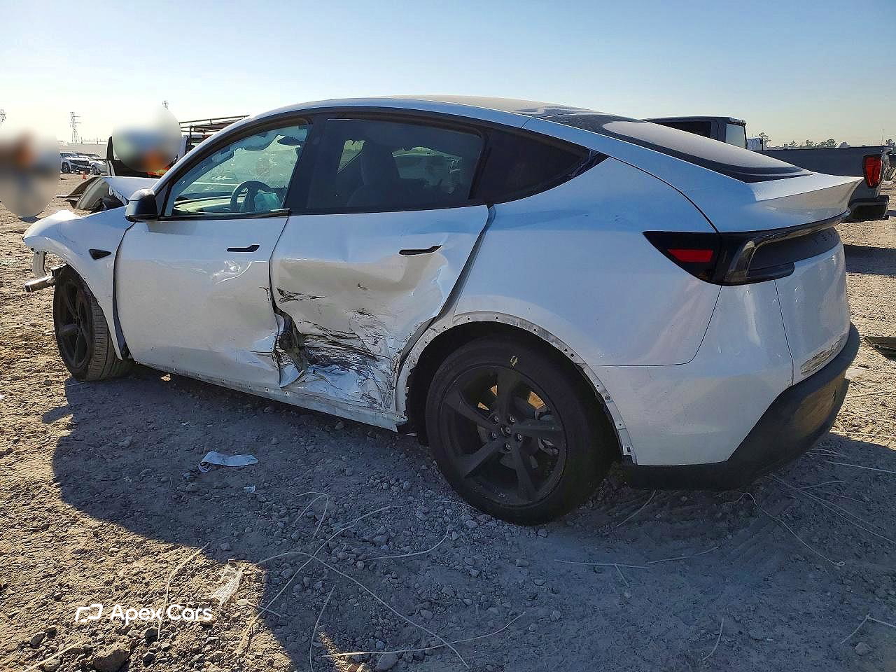 Tesla Model Y 2026