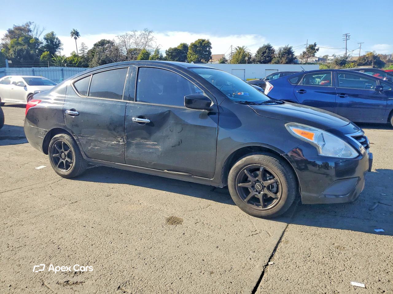 Nissan Versa 2016