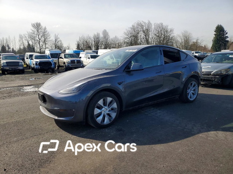 Tesla Model Y 2023 - Image 1 of 13