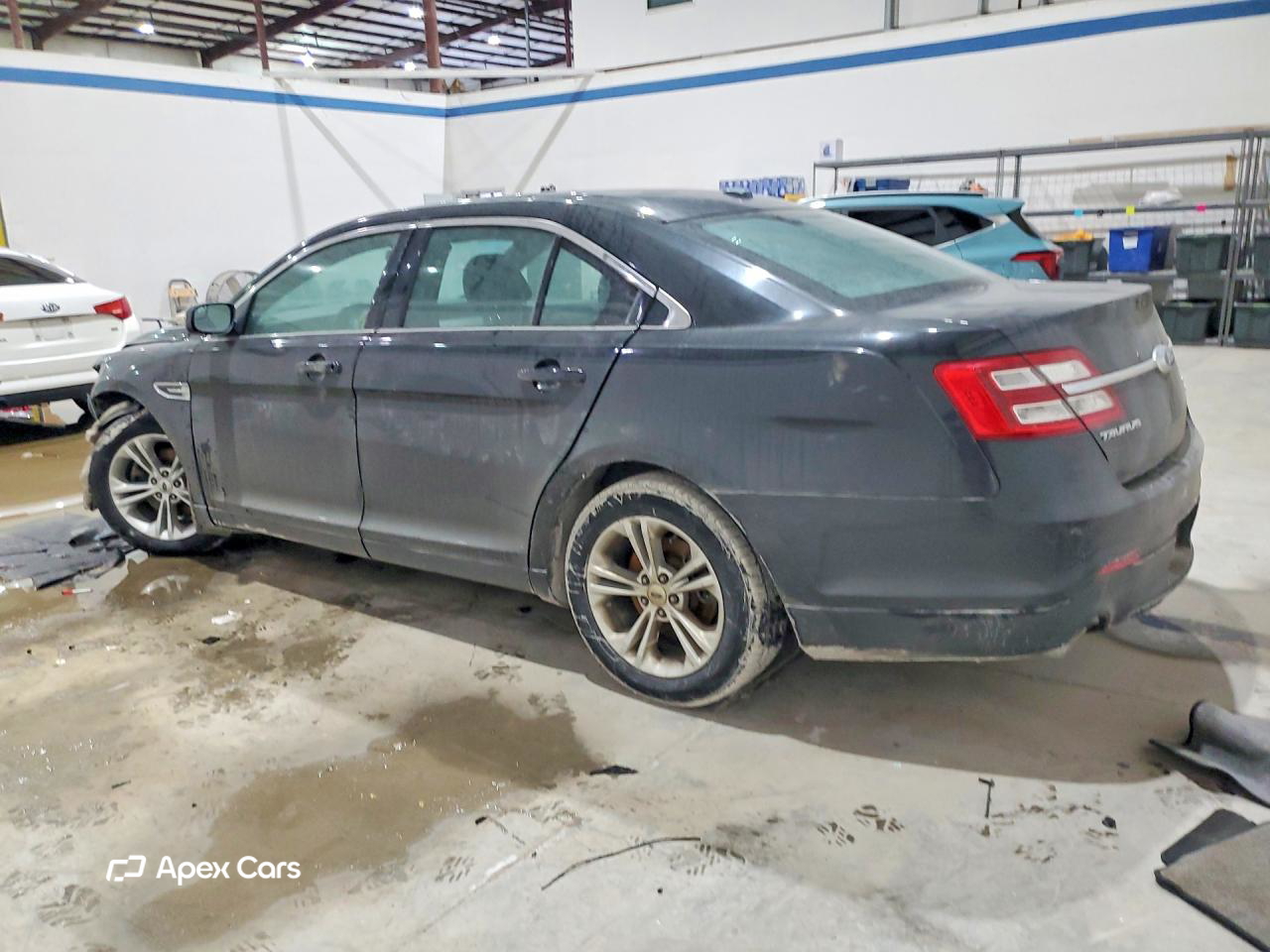 Ford Taurus 2014