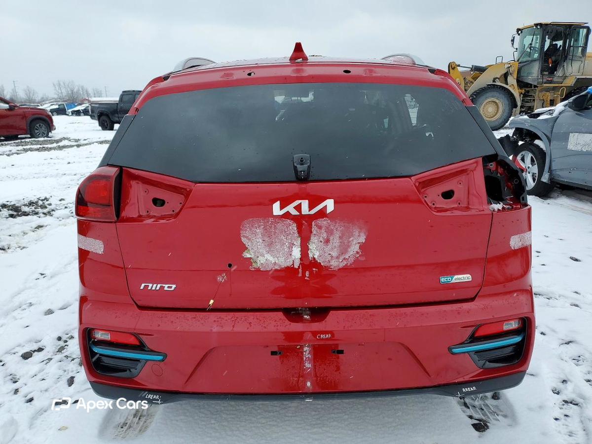 Kia  2022