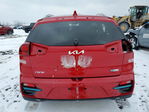 Kia  2022