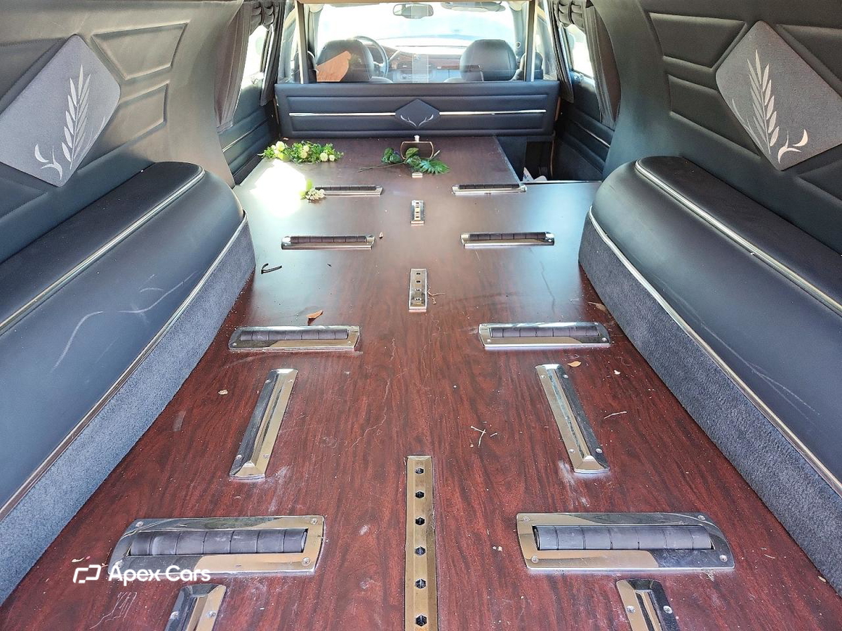 Cadillac  2005