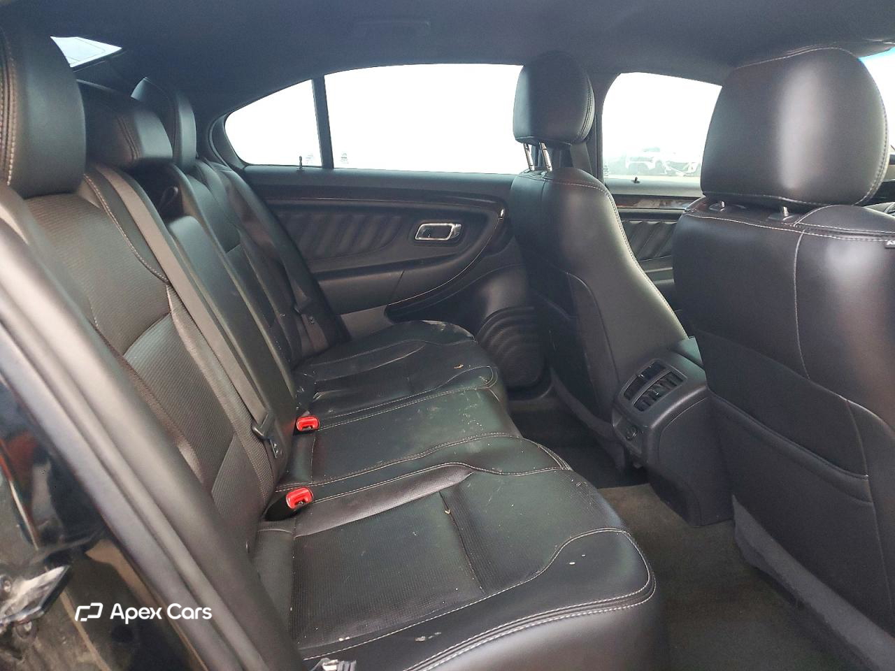 Ford Taurus 2014