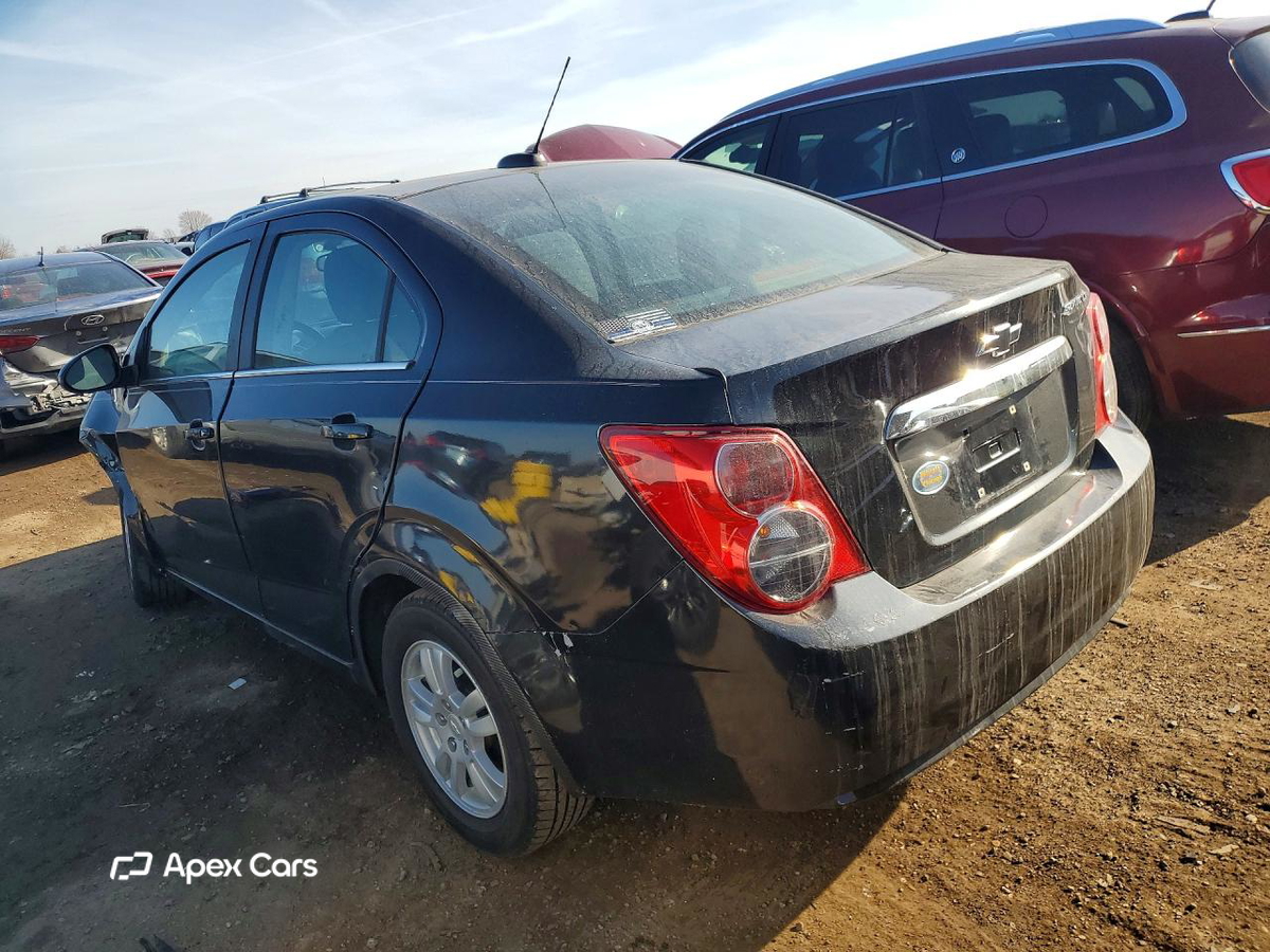 Chevrolet Sonic 2015