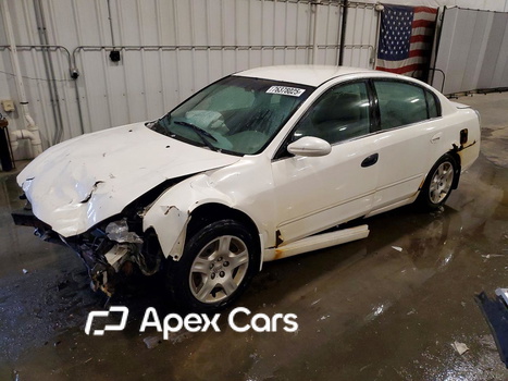 Nissan Altima 2003 - Image 1 of 5