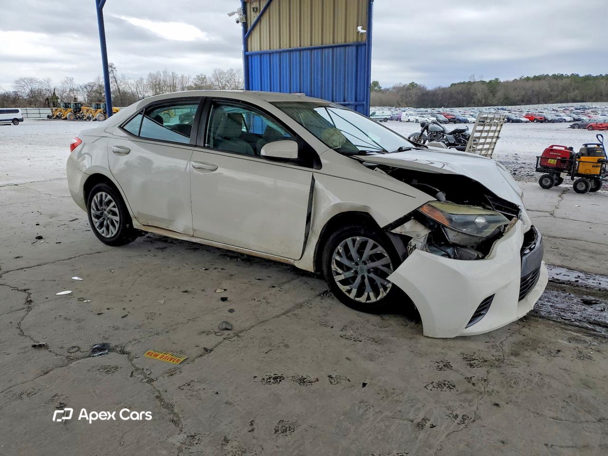 Toyota Corolla 2015