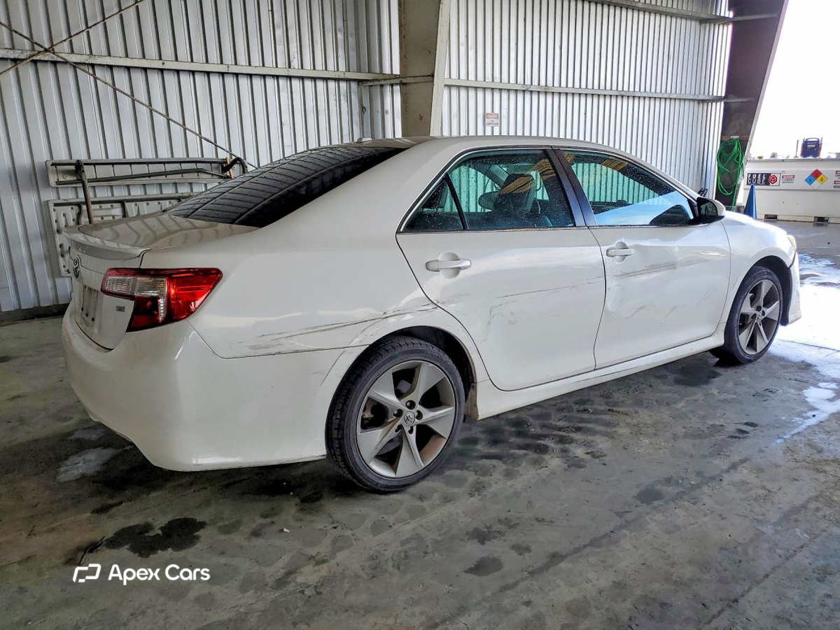 Toyota Camry 2012