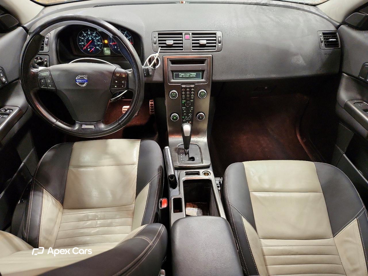 Volvo C30 2012