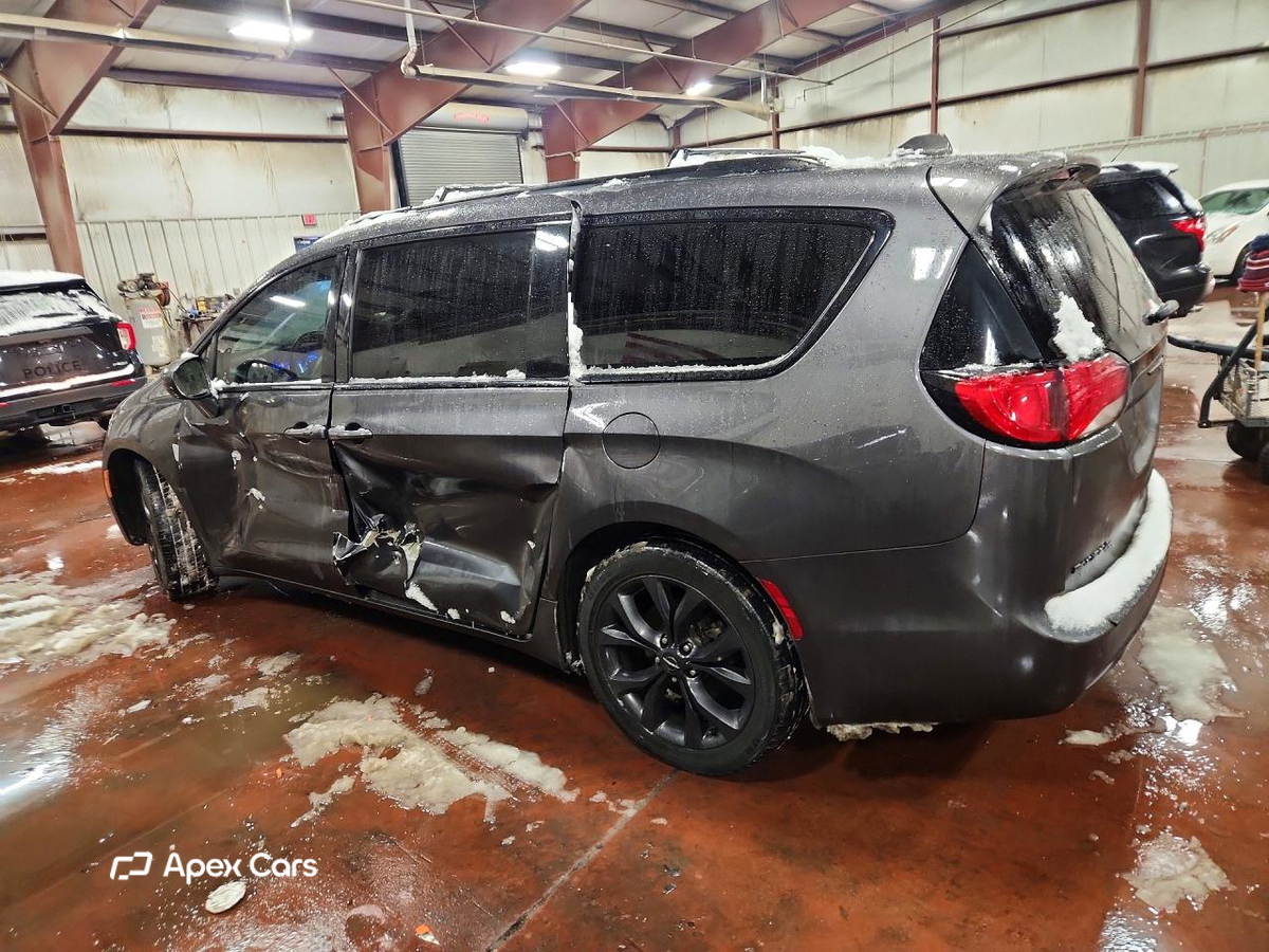 Chrysler Pacifica 2018