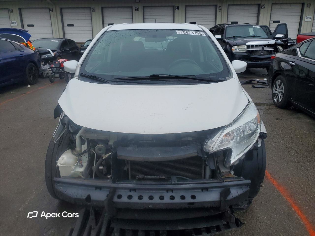 Nissan Versa 2016
