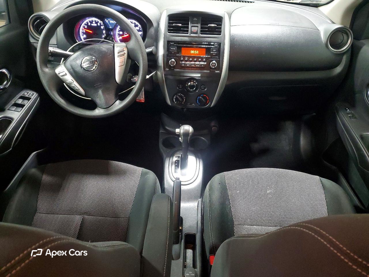 Nissan Versa 2017
